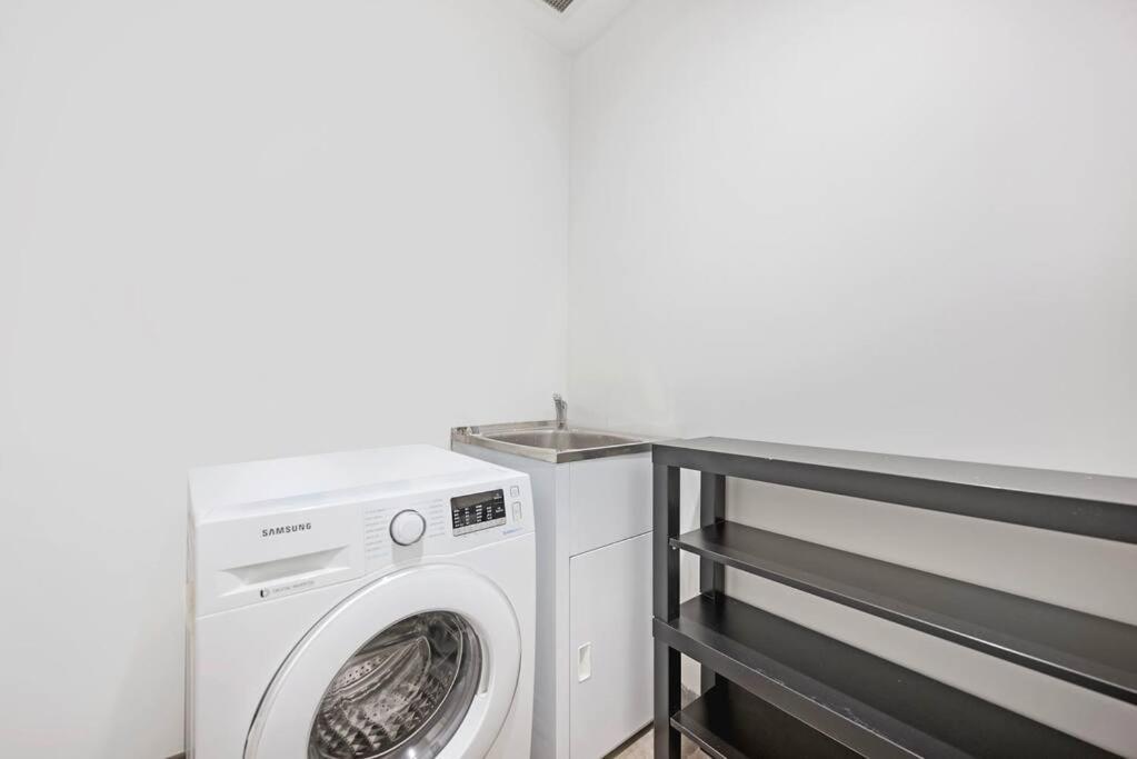 Convenient 3Br Close To Airport & Mascot Station Сидней Экстерьер фото